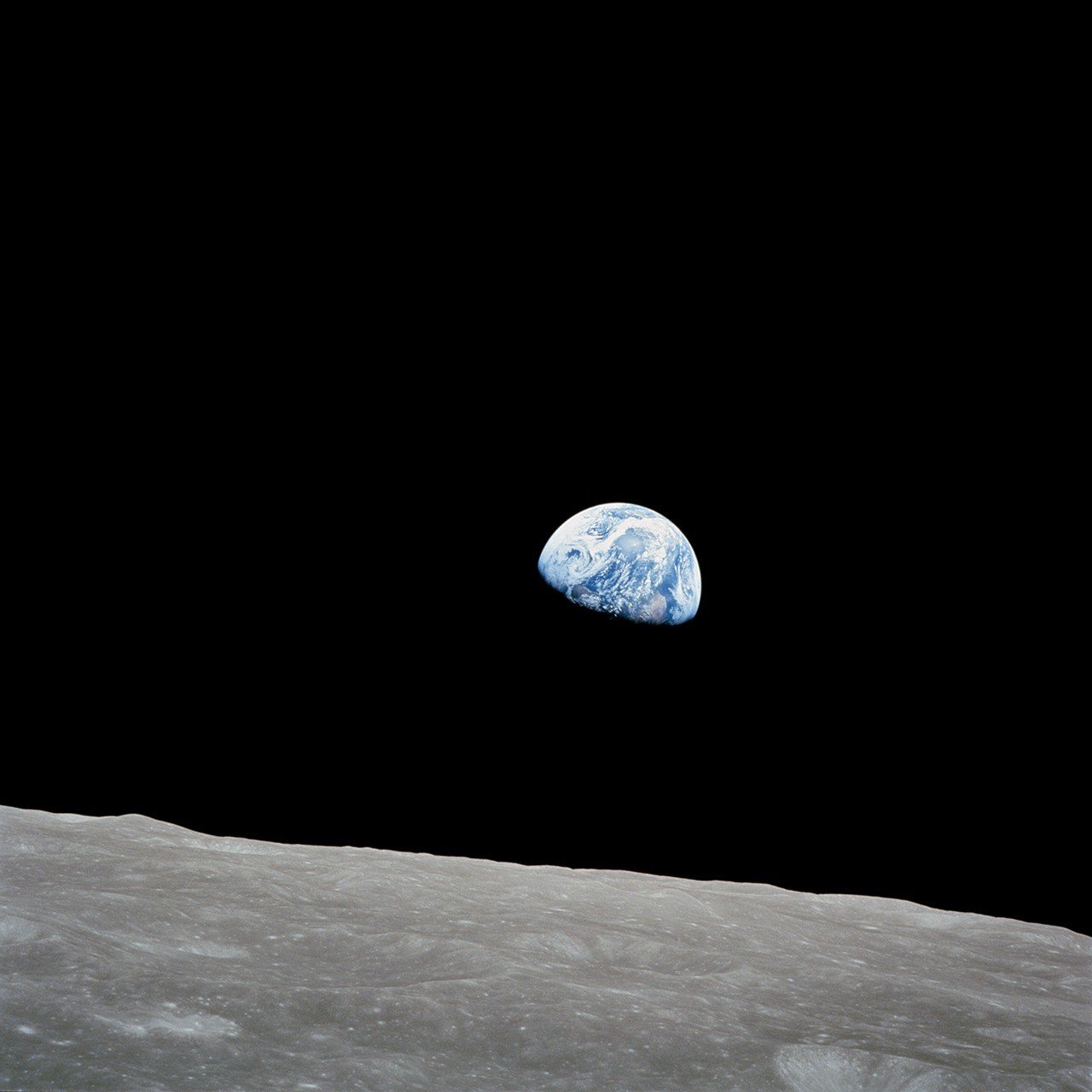 La Tierra sobre el horizonte lunar, Apollo 8